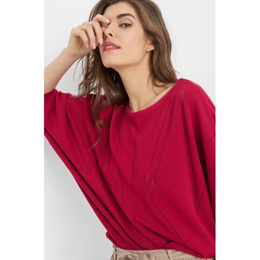 Sweter z ażurowym wzorem