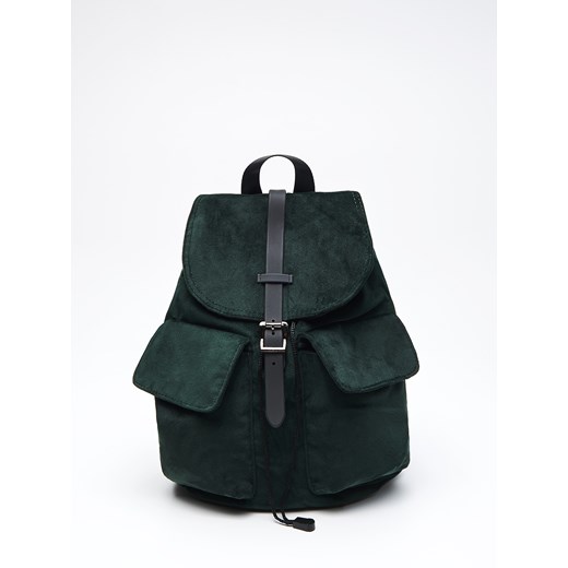Cropp - Aksamitny plecak z kieszeniami - Zielony  Cropp One Size 