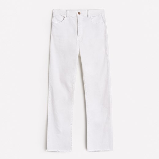 Reserved - Białe jeansy typu FLARE - Biały