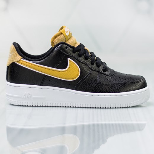 Nike Wmns Air Force 1 07 SE AA0287-017 Nike  41 distance.pl