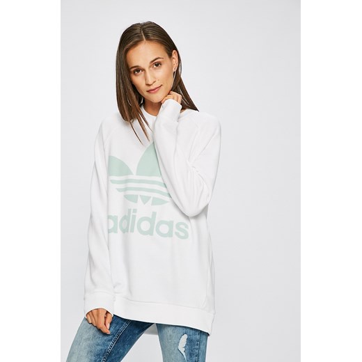Bluza damska biała Adidas Originals z bawełny krótka w Domodi