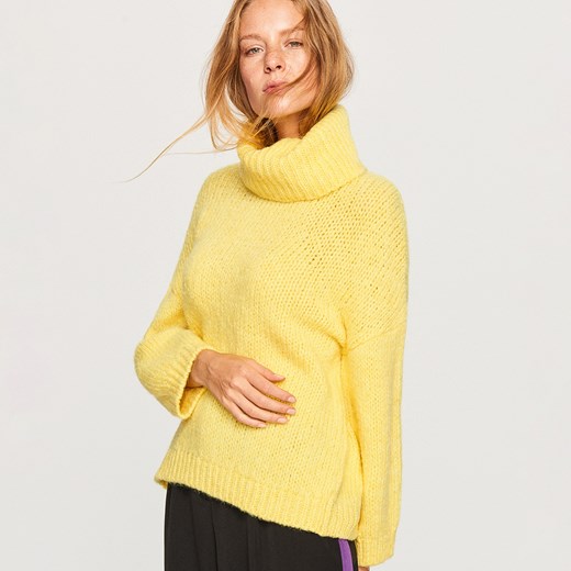 Reserved - Sweter z domieszką wełny - Żółty
