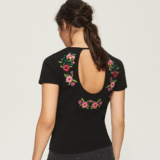Sinsay - T-shirt z haftowanymi kwiatami - Czarny