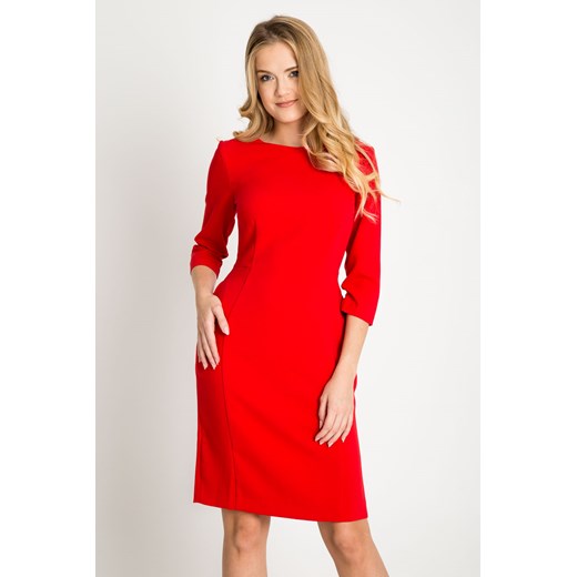 Dopasowana czerwona klasyczna sukienka Quiosque  46 quiosque.pl okazyjna cena 