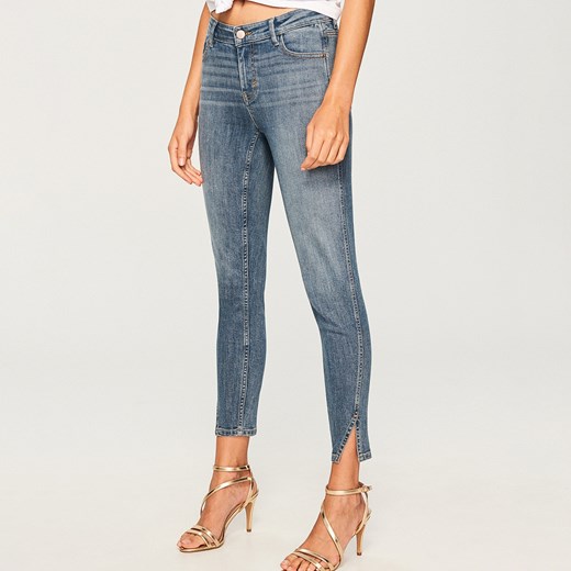 Jeansy damskie Reserved bez wzorów z jeansu 