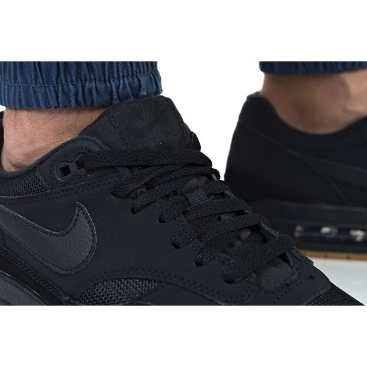 Buty sportowe męskie czarne Nike młodzieżowe 