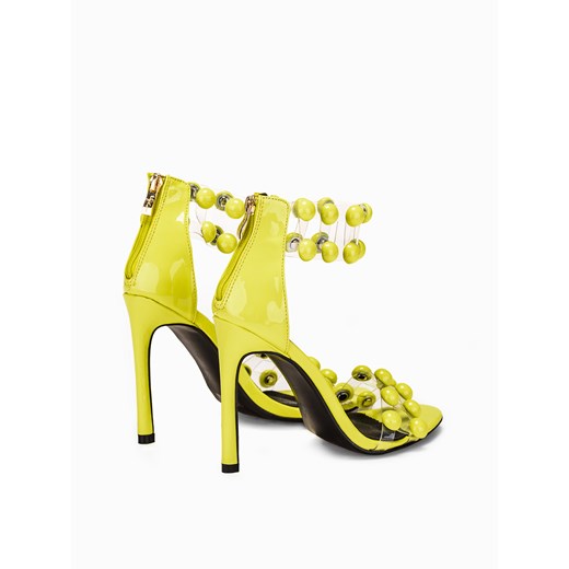 Żółte sandały na szpilce LR192