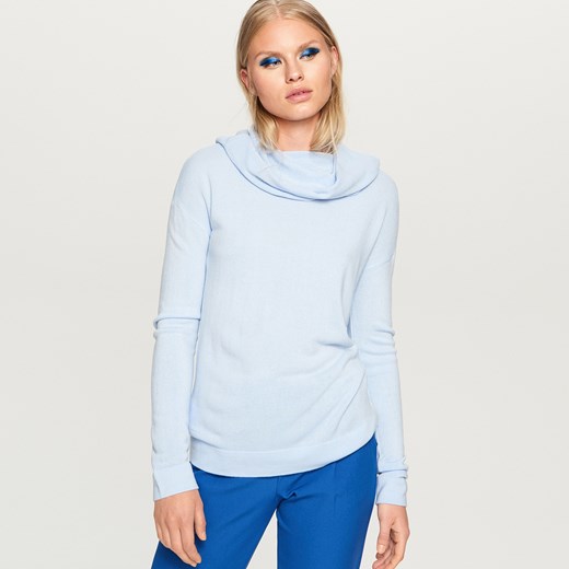 Reserved - Sweter z luźnym golfem - Niebieski