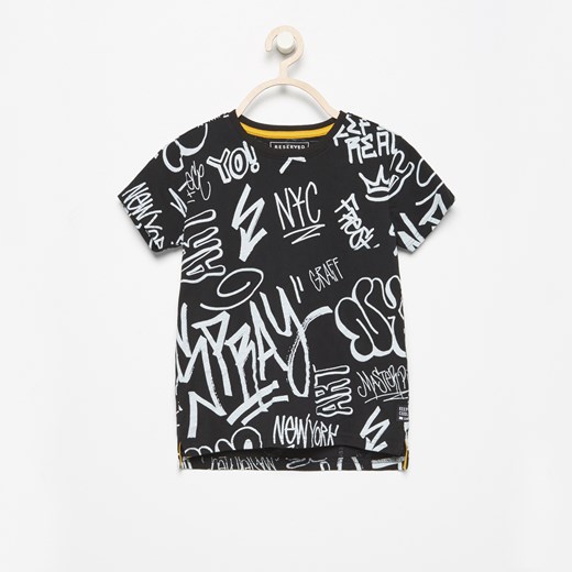Reserved - T-shirt z nadrukiem graffiti - Czarny