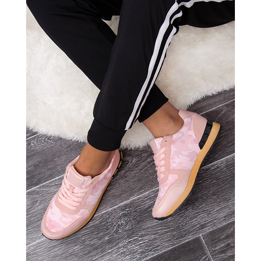 Buty sportowe damskie różowe na płaskiej podeszwie wiązane 