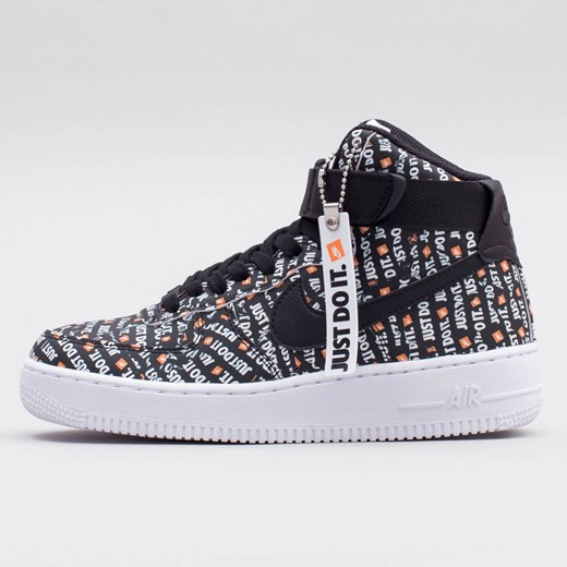 Buty sportowe damskie Nike air force w abstrakcyjnym wzorze płaskie 