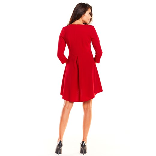 CM3926 Asymetryczna sukienka z rękawem 3/4 - czerwona