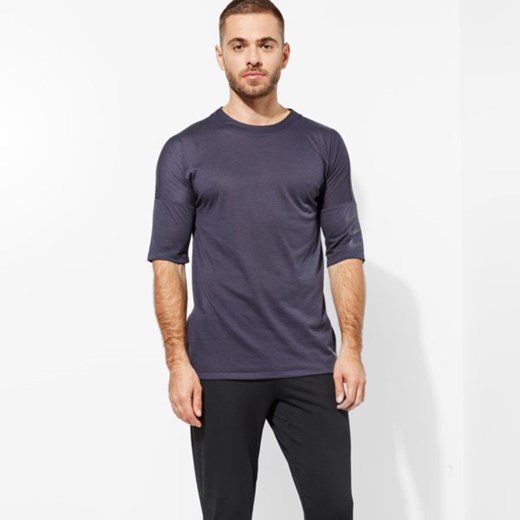 T-shirt męski fioletowy Nike casual z krótkimi rękawami 