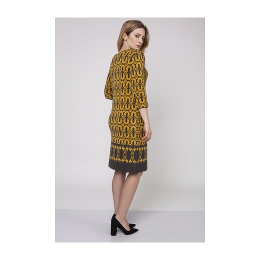 Sukienka Mkm Swetry z okrągłym dekoltem midi prosta z długim rękawem 