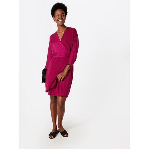 Filippa K sukienka elegancka midi różowa na sylwestra luźna oversize 