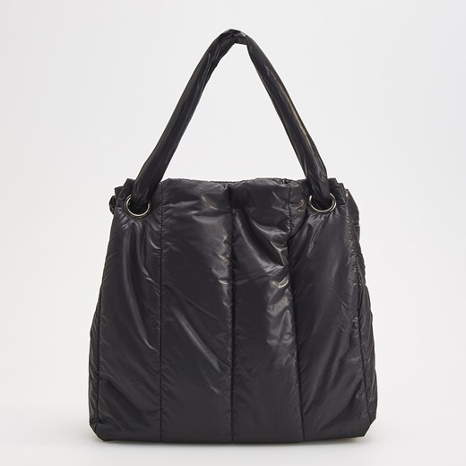 Shopper bag czarna Reserved pikowana bez dodatków casual 