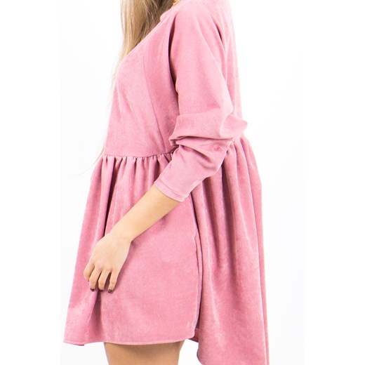 Sukienka Lilalou z długimi rękawami różowa bez wzorów casual mini 