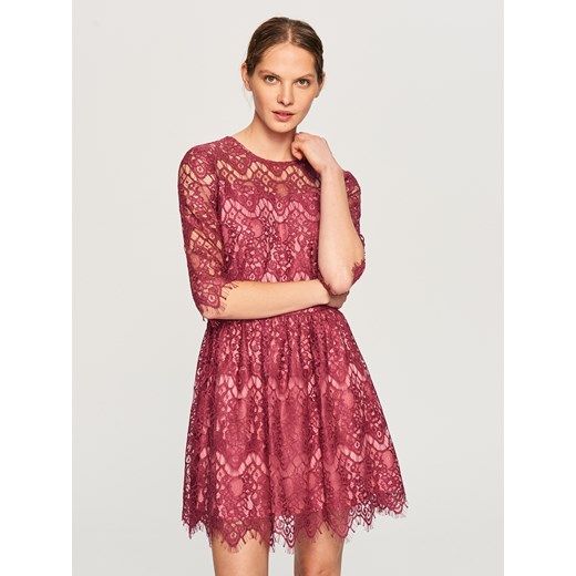 Reserved sukienka z okrągłym dekoltem rozkloszowana elegancka 