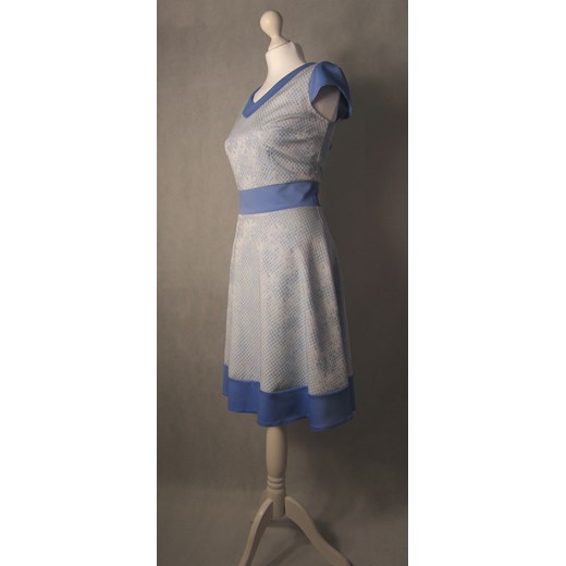 Modus sukienka mini wielokolorowa rozkloszowana na co dzień z krótkim rękawem 