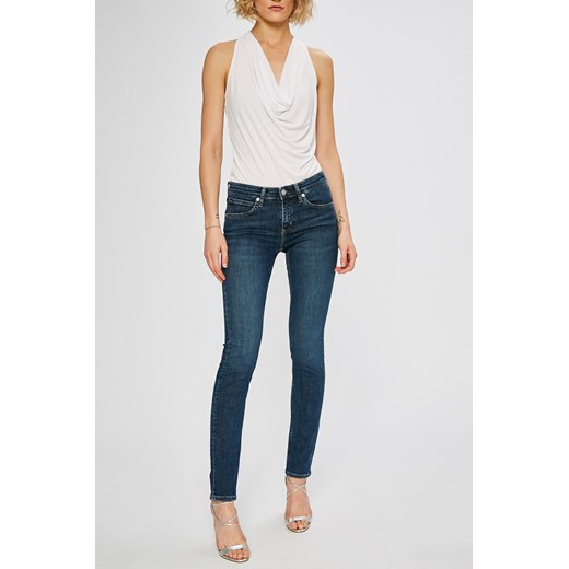 Calvin Klein jeansy damskie niebieskie bez wzorów 