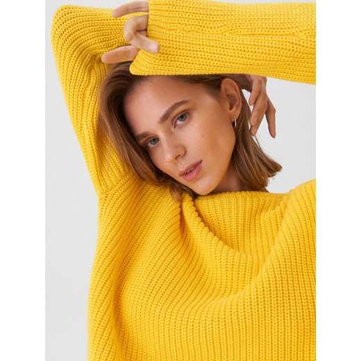 House sweter damski żółty na zimę casualowy 