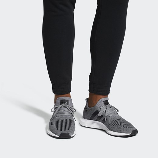 Buty sportowe męskie Adidas Originals sznurowane 