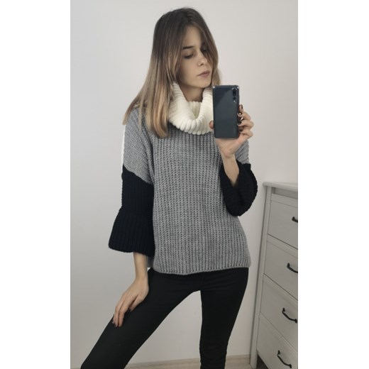 Sweter damski bez wzorów casual 