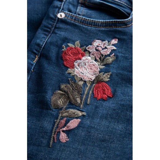 ORSAY jeansy damskie w miejskim stylu w kwiaty 