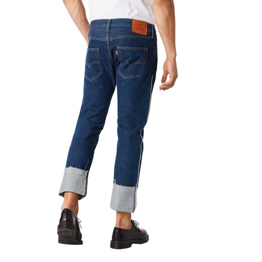 Niebieskie jeansy męskie Levis na wiosnę bez wzorów 