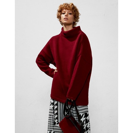 Czerwony sweter damski Bohoboco bez wzorów na jesień 