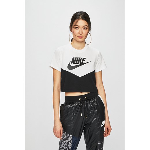 Bluzka sportowa Nike Sportswear biała 