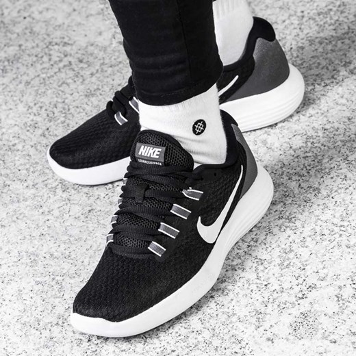 Nike buty sportowe damskie do biegania na koturnie na wiosnę bez wzorów 