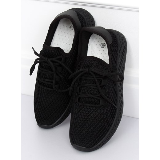 Buty sportowe damskie czarne sneakersy na płaskiej podeszwie z tkaniny 
