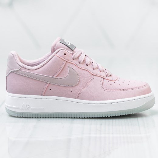 Buty sportowe damskie Nike do koszykówki air force gładkie różowe sznurowane 