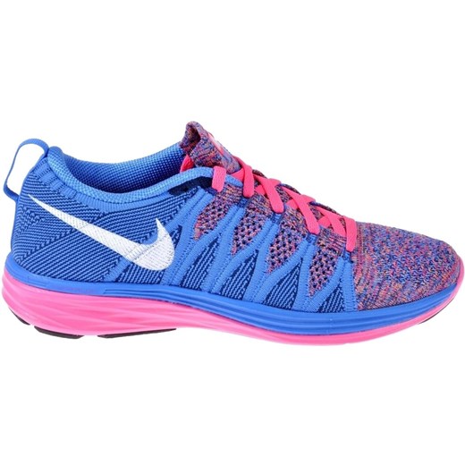 Buty sportowe damskie Nike do biegania niebieskie na płaskiej podeszwie na wiosnę bez wzorów 