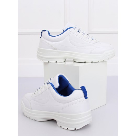 Buty sportowe damskie białe sneakersy bez wzorów 