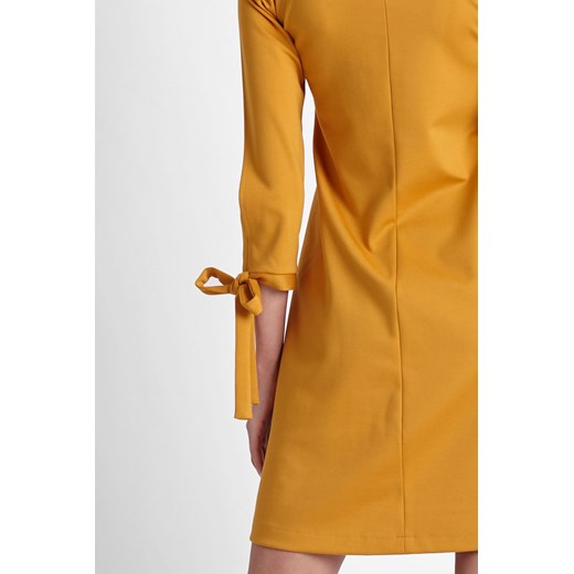 Żółta sukienka Ivon tkaninowa z długim rękawem mini z okrągłym dekoltem 