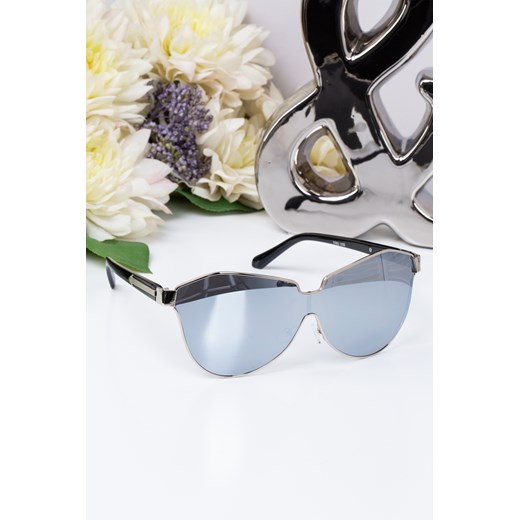 Okulary przeciwsłoneczne ze srebrnym odbiciem