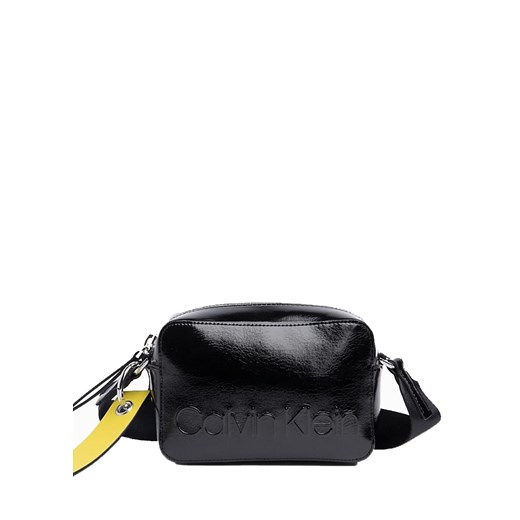 Calvin Klein czarna torebka Edged Camera Bag Black Calvin Klein   Differenta.pl
