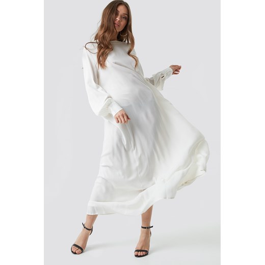 Sukienka biała NA-KD Boho z długim rękawem 