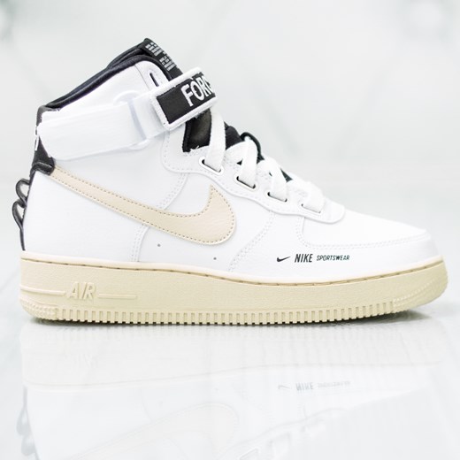 Buty sportowe damskie Nike do koszykówki sznurowane 