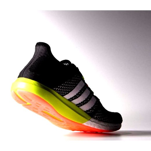 Buty sportowe damskie Adidas do biegania na płaskiej podeszwie bez wzorów wiązane 