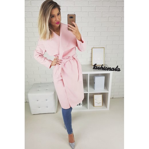 Elegancki flauszowy płaszczyk waterfall Moda Italia  uniwersalny Fashionata