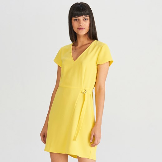 Sukienka żółta Reserved 