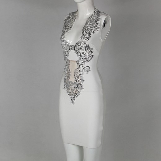 Sukienka Saintshe z dekoltem w serek w stylu glamour na sylwestra ołówkowa 
