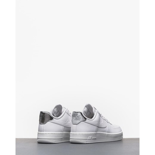 Buty sportowe damskie białe Nike dla biegaczy air force skórzane gładkie sznurowane 