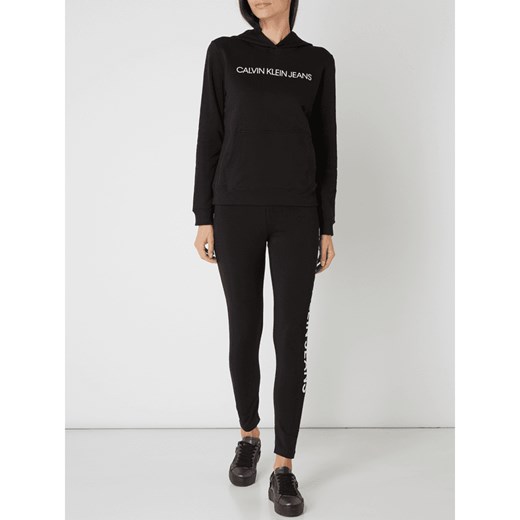 Bluza damska czarna Calvin Klein z napisami krótka bawełniana 