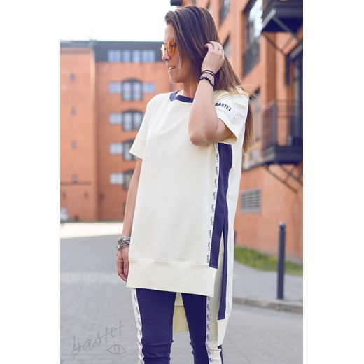 Komplet dresowy z przedłużaną bluzą Bastet Fashion M Shoq