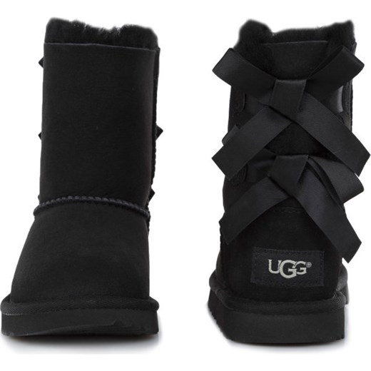 Buty zimowe dziecięce Ugg czarne bez zapięcia bez wzorów 