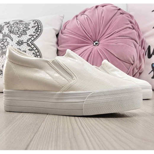 Białe sneakersy damskie Pantofelek24 wiosenne sznurowane 